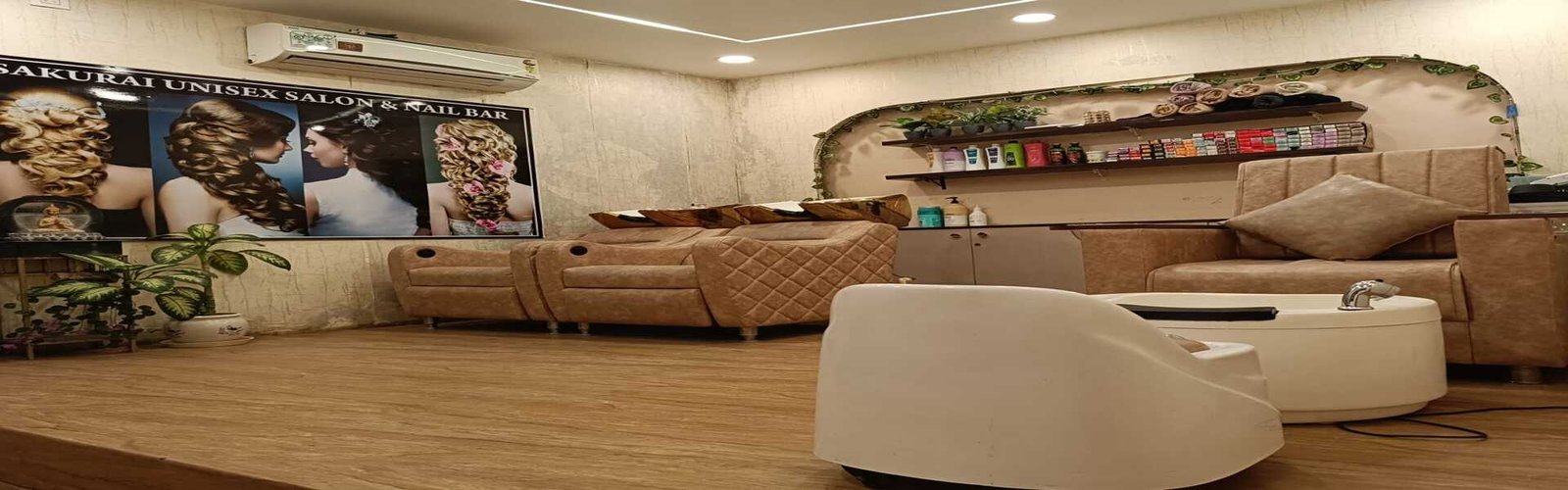 Sakurai Unisex saloon and nails